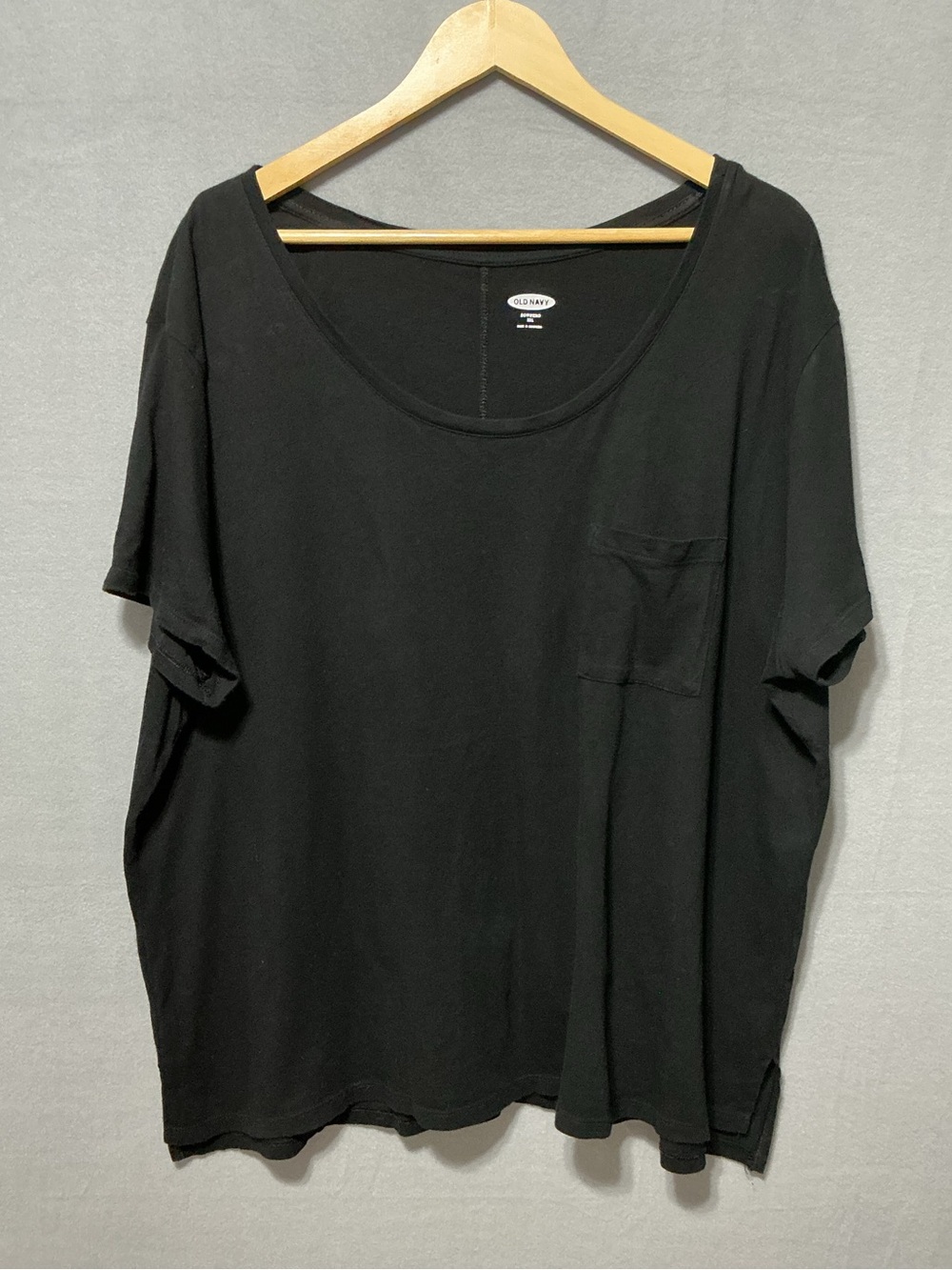 Old Navy Women’s Everyday & Boyfriend Neck Short Sleeve T-Shirt 3 Piece XXL - Picture 7 of 14